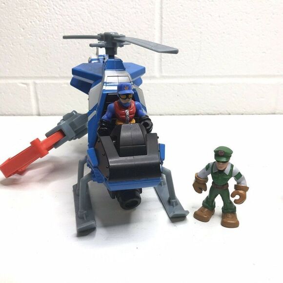 Playskool HeroesToys Jurassic World Dino Tracker Helicopter and Action Figures - Picture 7 of 12